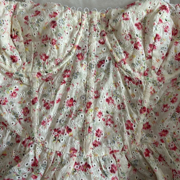 NWT ASTR The Label Women’s Baylin Floral Peplum Tank Top - size Large - Picture 5 of 9